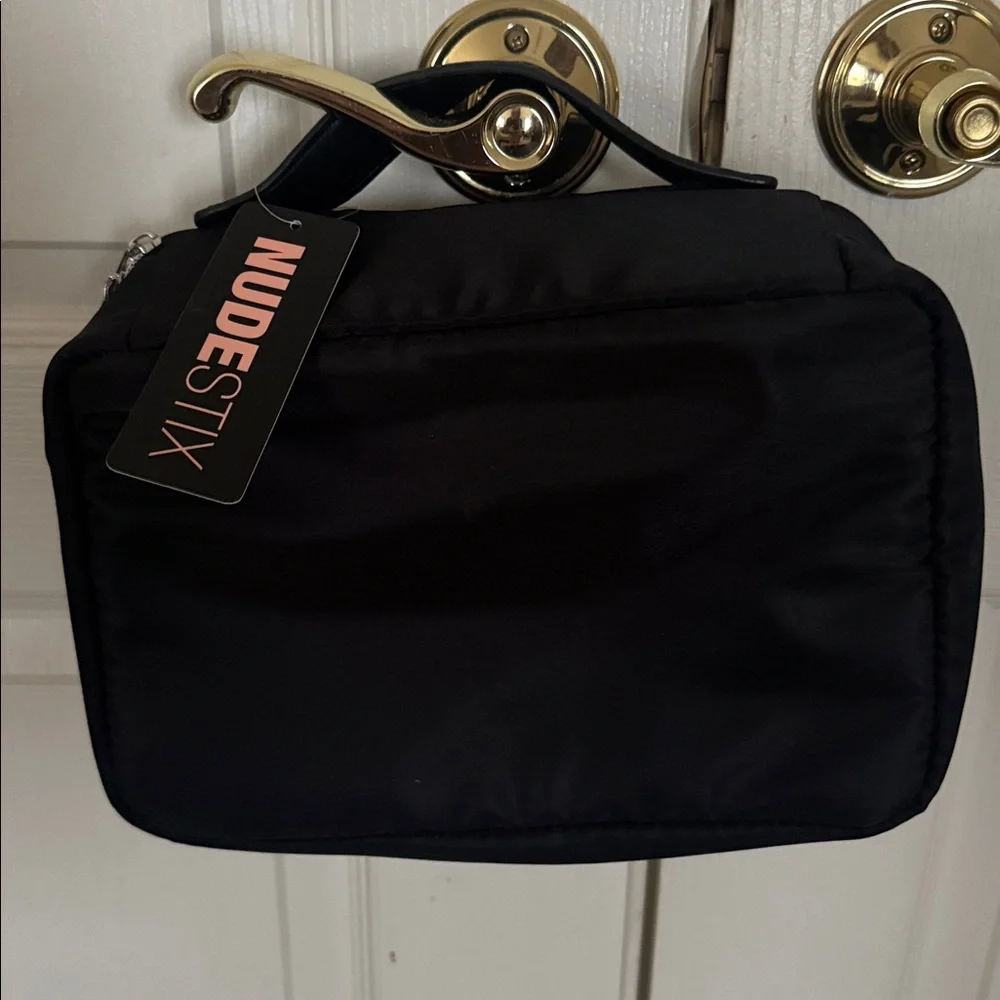 NUDESTIX Hanging Cosmetic Case Black NWT $64